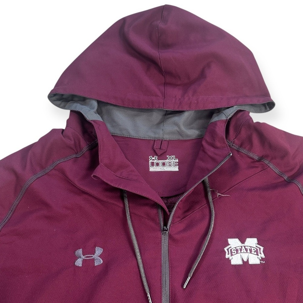 Under Armour Men's Maroon Windbreaker with Gray Accents